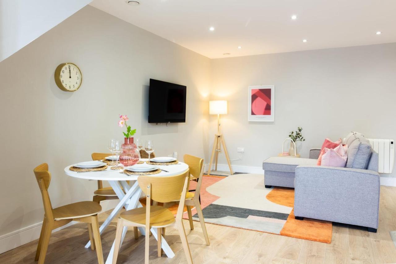 Guestready - Encantando O Apartamento 2Br No Newmarket Hall Dublin Exterior photo